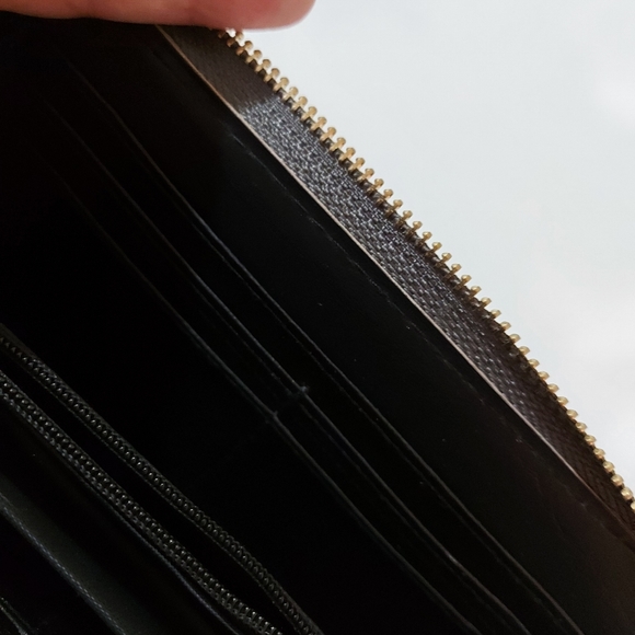 Wallet - Picture 4 of 7